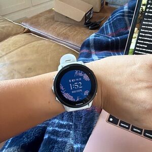 Garmin Smartwatch - Black and White